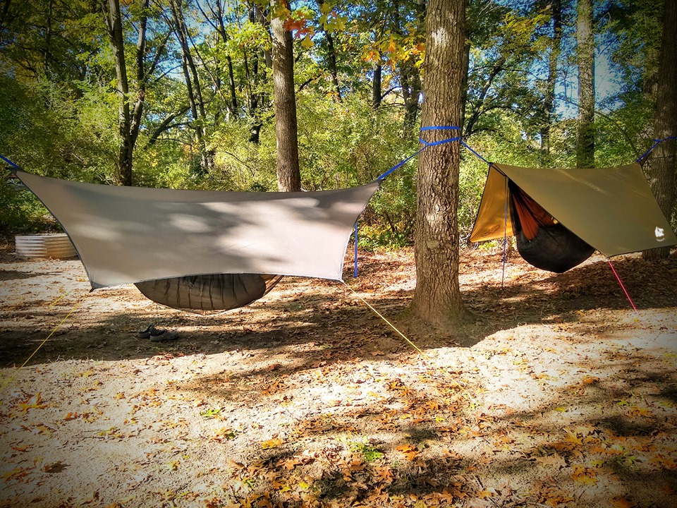 TheChillGorilla's tweet photo. It's great to choose a rain fly that gives the best value for your money. ☺️💰👍💸💵
📷Thank you, David Morabito
https://t.co/188rLT6ZGC
#chillgorillatarp #hexrainfly #hammockcamping #outdoorlife https://t.co/krlCqmiQ1I