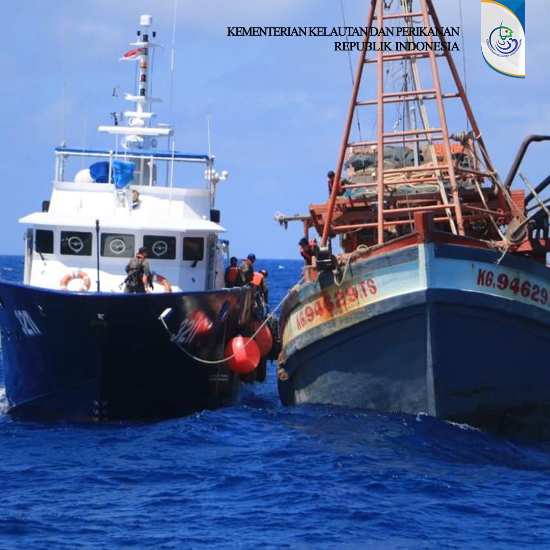 Pengawas Perikanan <a href="/kkpgoid/">KKP RI</a> siap mendukung dan menjaga kedaulatan melalui penegakan hukum bidang 
perikanan di WPPRI sebagaimana amanat UU No 45 Tahun 2009 tentang Perikanan.
kumparan.com/kumparannews/m…