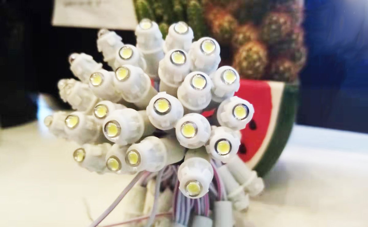 Yusihong's tweet image. 12V voltage overcomes the problem of voltage drop, and the power supply can be far away from the lamp group without causing color inconsistency.
#12Vledlights #ledsign #LEDlightshow #lightart #lightingdesign  #LEDlightexport #ledlighthat #ledlampmanufacturers #yusihong #led