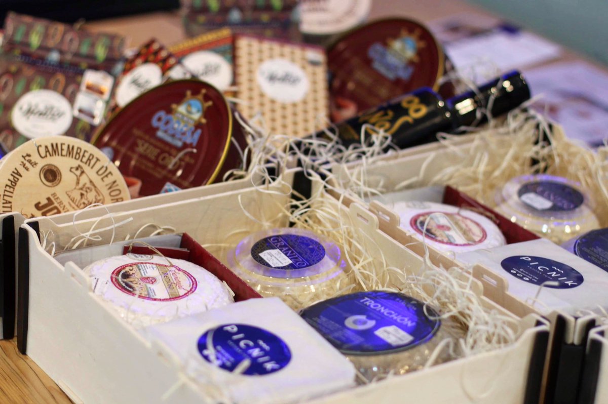 picnikcheese's tweet image. Os informamos nuestro horario especial Reyes Magos:
🌟Viernes 3 de enero de 10:30 a 14:30 y de 17:00 a 21:00h
🌟Sábado 4 de enero de 10:30 a 14:30 y de 17:00 a 21:00h
🌟Domingo 5 de enero de 10:30 a 15:00h.
¡Os esperamos! 
#Picnik #reyesmagos 
#FelizViernesATodos