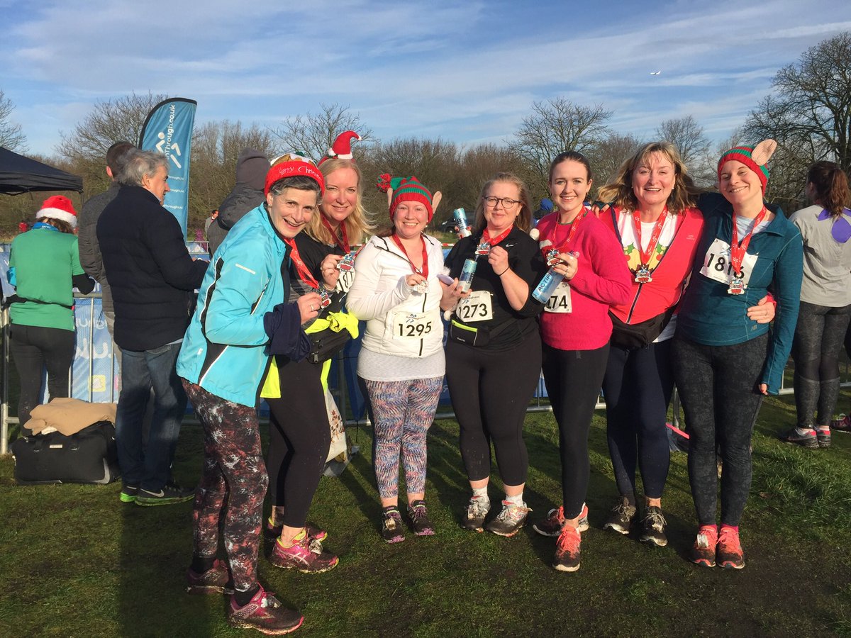 commonrunners's tweet photo. NEW WOMEN-ONLY BEGINNERS RUNNING COURSE starts this Monday 6/1 at 10.30am on @WimbledonCommon. Book now to reserve your place. @SportingFeet @pnpcentral @my_bounce https://t.co/3dk4fRg6Iz