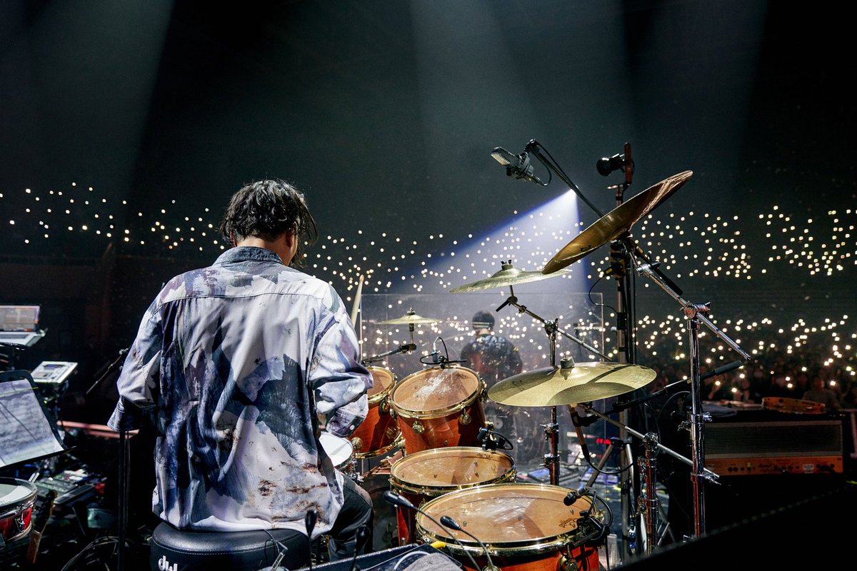 Guckkastens's tweet photo. 2019 국카스텐 콘서트 HAPPENING <ESCAPE VELOCITY>

여러분의 함성으로 뜨거웠던 순간.
국카스텐 공식 홈페이지(https://t.co/S9BHCBpOOp) 갤러리에서 만나보세요~!!

#국카스텐 #guckkasten
#해프닝 #HAPPENING
#ESCAPE_VELOCITY
#하현우
#전규호
#이정길
#김기범 https://t.co/xLJYjvPwEU