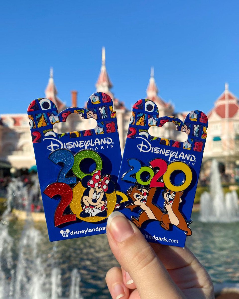 A colourful new year awaits you at Disneyland Paris, do not miss the 2020 Collection! ✨😍