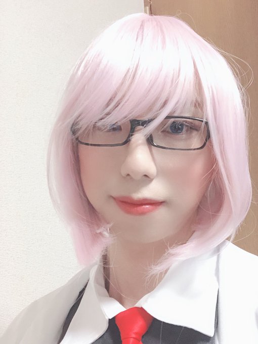 遅れたけどあけおめです！  今年はがんばった可愛くしてみたい！ 妹がカメラマンしてるから暖かくなったら試しに撮ってもらおうかなー？  つけまつげ始めてだけど難しい&hellip;&hellip; #女装 #女装男子は自撮りを上げろ<a href="/tag/%E5%A5%B3%E8%A3%85"class="tags">#女装</a><a href="/tag/%E5%A5%B3%E8%A3%85%E7%94%B7%E5%AD%90%E3%81%AF%E8%87%AA%E6%92%AE%E3%82%8A%E3%82%92%E4%B8%8A%E3%81%92%E3%82%8D"class="tags">#女装男子は自撮りを上げろ</a><a href="/tag/%E5%A5%B3%E8%A3%85%E3%82%B3%E3%82%B9%E3%83%97%E3%83%AC"class="tags"><span>#女装コスプレ</span></a>