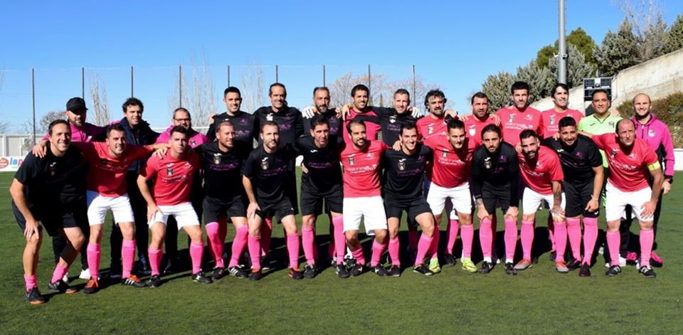 FEAFV's tweet photo. I Torneo Solidario de Navidad «Ciudad de la Alhambra» con la participación de los #Veteranos del @CDEstepona
➡️ https://t.co/FWr5vzQK9k
#triangularsolidario #Futbolbenefico #futboldeveteranos
#CDEsteponaVeteranos #AsociaciónMiembroFEAFV
@esteponatv https://t.co/zspE0ylB0E