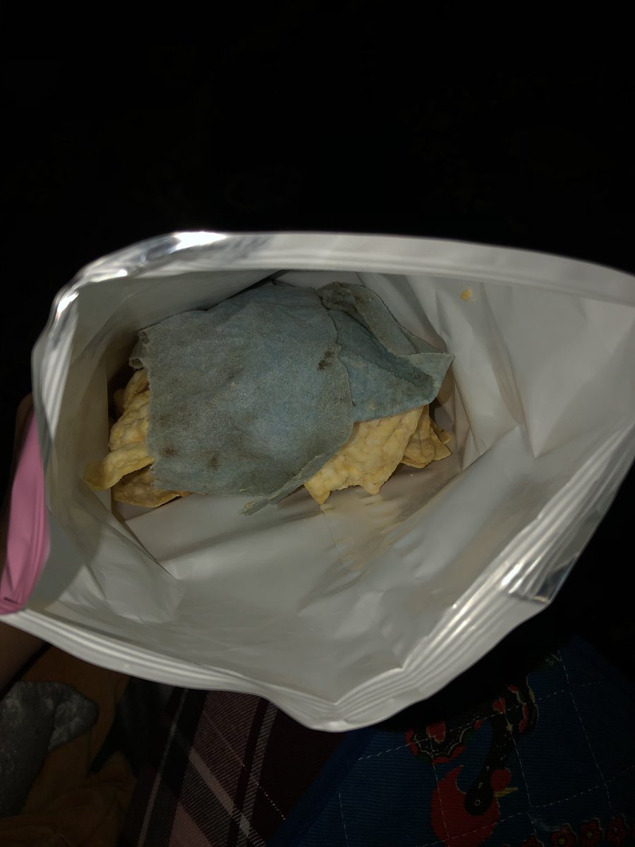 awillven's tweet photo. @EatCorners  how do you explain this!? https://t.co/TefiOzL1KH