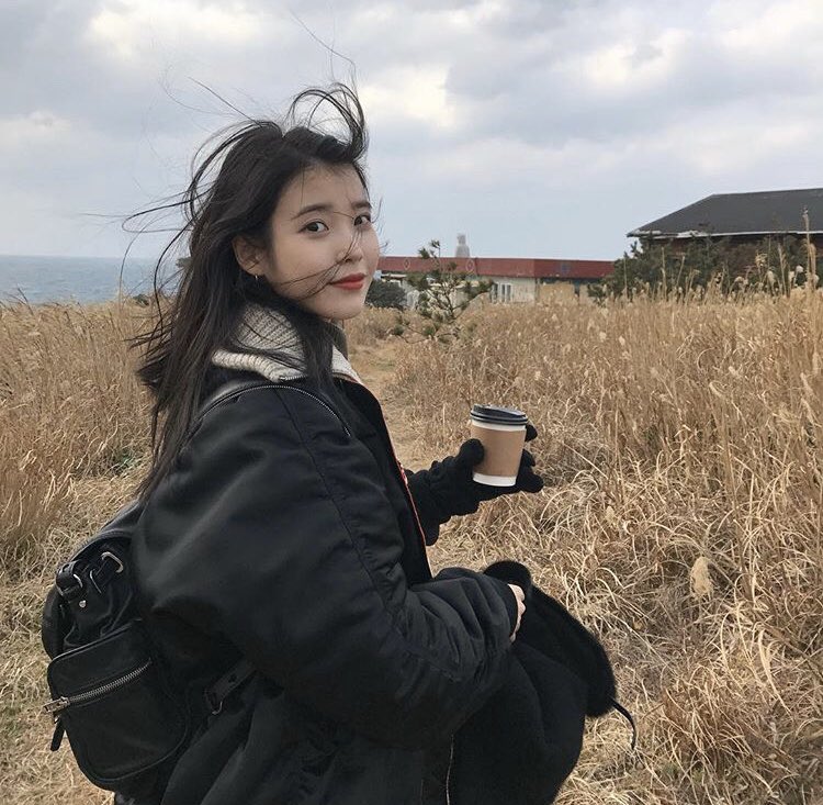 3/366 u gonna appear on big screen!! we still have to wait for a yr but it will definitely worth it. take a rest while you can get a lots of sleep ily @_IUofficial  @lily199iu