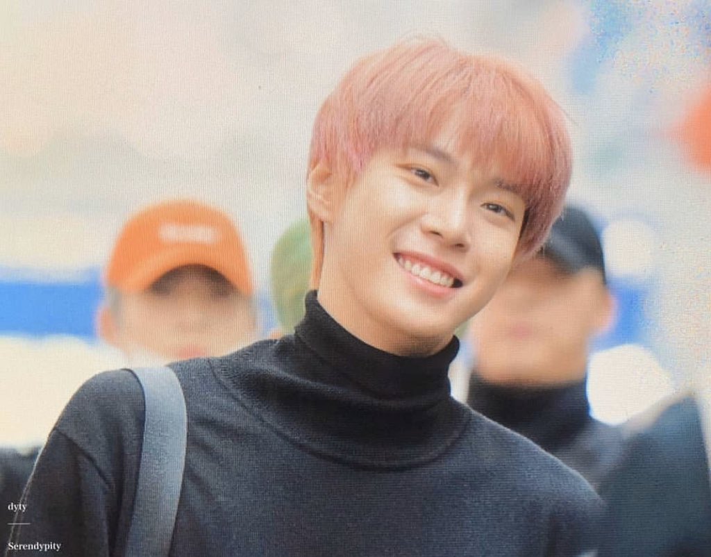 el ໒꒱ head luvityzen 🐍 tweet media