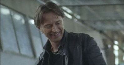 jkgrindeldore's tweet photo. Doing a rewatch of the last enemy with #RobertCarlyle and #BenedictCumberbatch I forgot just how awesome this series is!! https://t.co/WjL9Z03Lg7