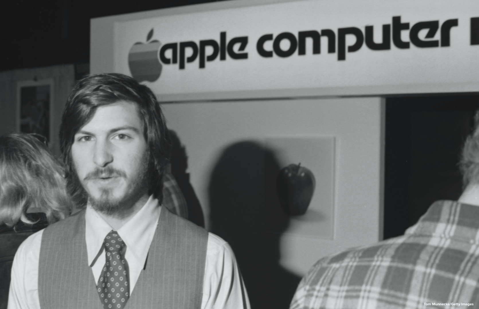 picture Mike Markkula Apple Net Worth steve wozniak and mike markkula jr