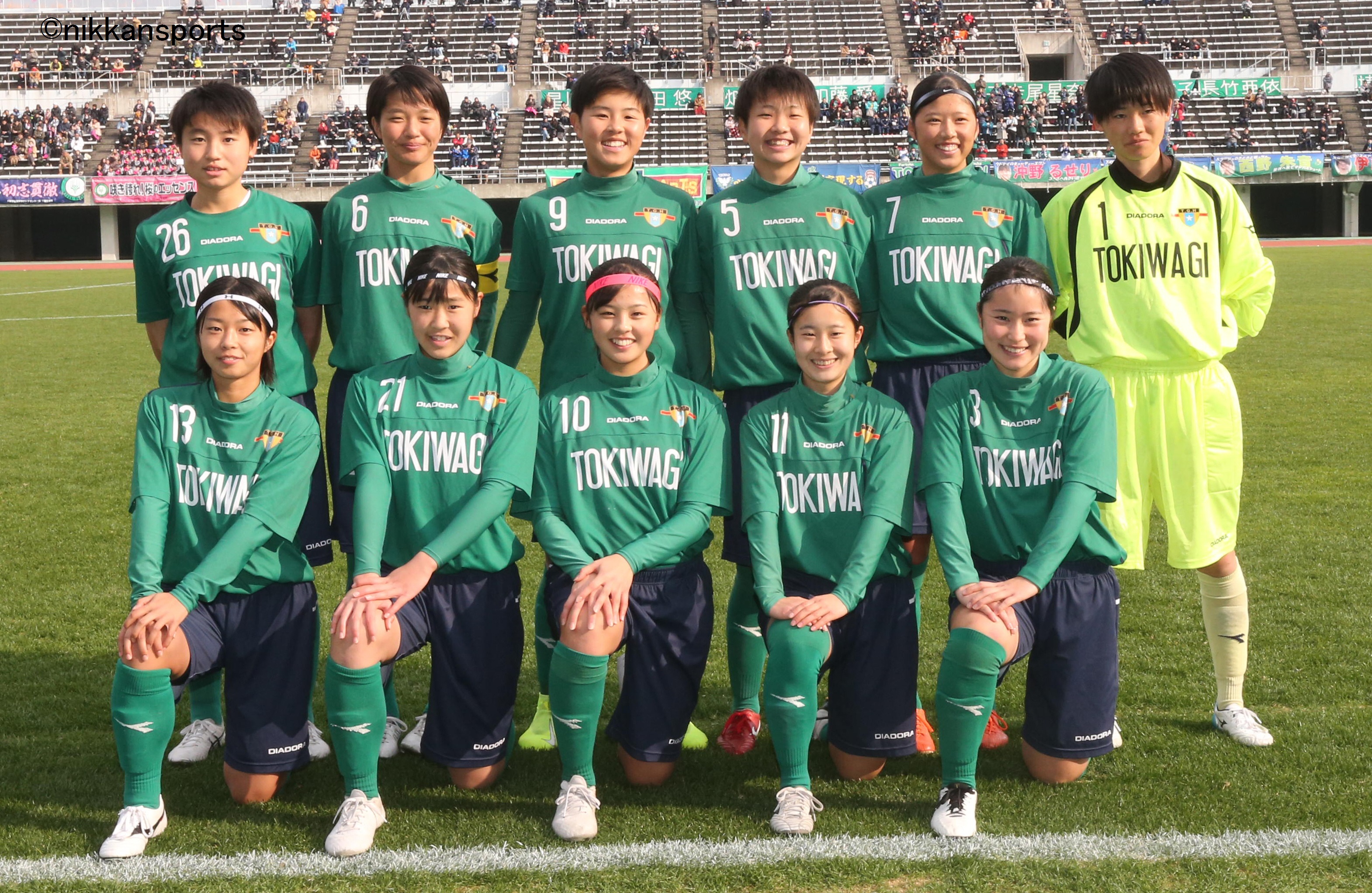 日刊スポーツ新聞社東北取材班 全日本高校女子サッカー が３日に開幕し 昨年準優勝の 常盤木学園 宮城 東北１位 は 大阪学芸 大阪 関西３位 に０ ３で敗れ 初戦で涙をのみました サッカー 高校女子サッカー T Co Amzfv0x9nd Twitter
