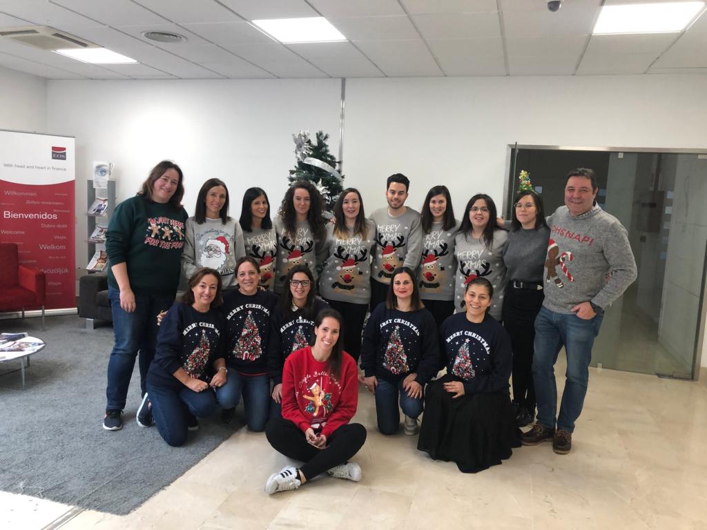 EOSSpain's tweet photo. Quedan dos días para la llegada de los #ReyesMagos, ilusión para todos los niñ@s, pero también para los más mayores. Deseamos que os dejen muchas sorpresas y que en el #año2020 consigáis todos vuestros propósitos.
#eosspain #feliznavidad #feelourheartbeat #foradebtfreeworld https://t.co/cfcNDmMzgA
