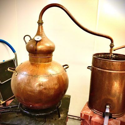 scottish_gin's tweet photo. LAST CHANCE TO WIN!
You can win a bottle of our latest featured gin @The_Elgin_gin! It uses local botanicals grown wild in Speyside, Moray and the Findrassie estate. 
To enter read all about it https://t.co/lcCpvffNEj then comment below.
Good luck!
Winner drawn 5/1
Over 18s only. https://t.co/yEn6LARlHq