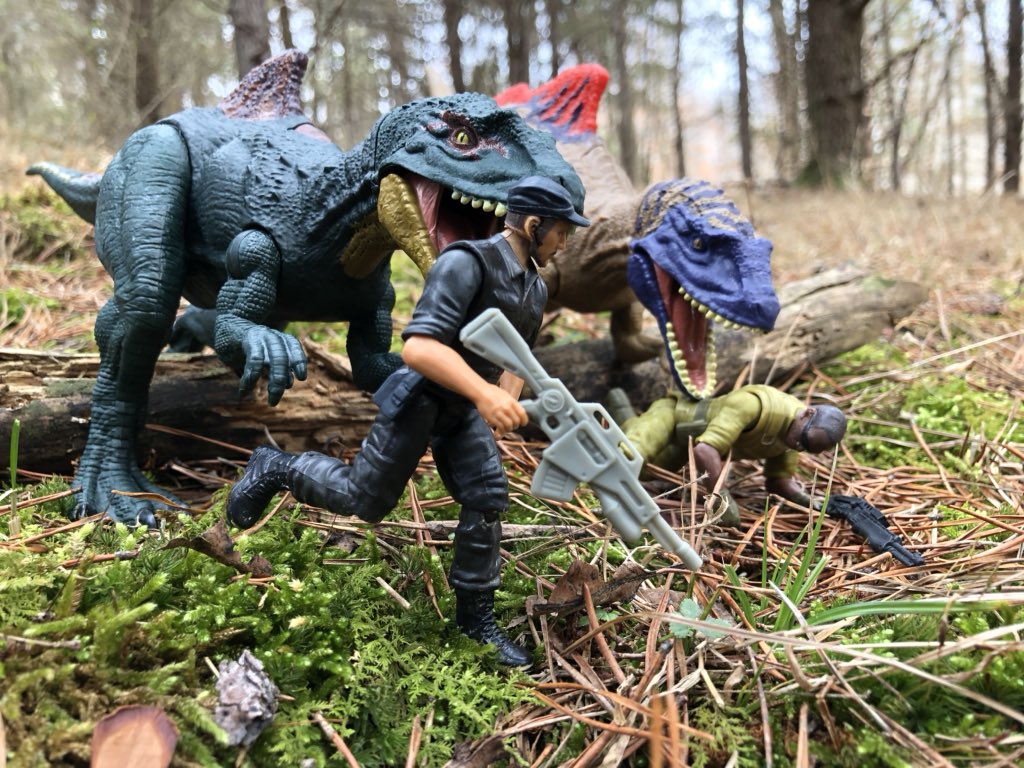 CollectorPaleo's tweet photo. “They’re not that big. I think we can take them.”
#mattel #matteljurassicworld #matteltoys #jurassicworld #jurassicworldtoys #jurassicpark #jurassicparktoys #dinorivals #dualattack https://t.co/G8z9freR5B