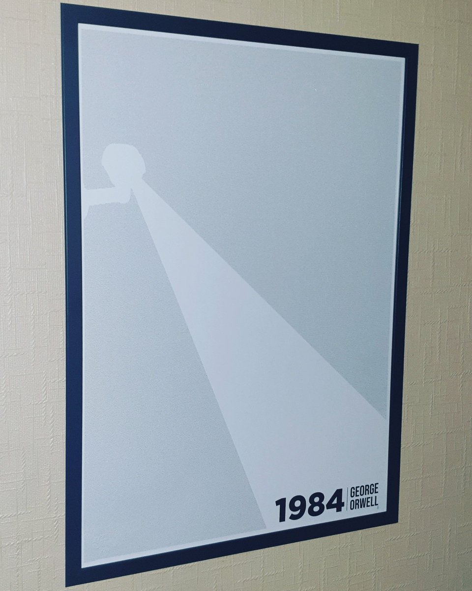 abookononepage's tweet photo. New Year, New Print.
"War is peace.
Freedom is slavery.
Ignorance is strength" -
1984 by George Orwell 🔍📖🔎
Available from @spitalfieldsE1 this weekend 🙂
#BigBrotherIsWatching #1984 #GeorgeOrwell https://t.co/zmcf39Hool