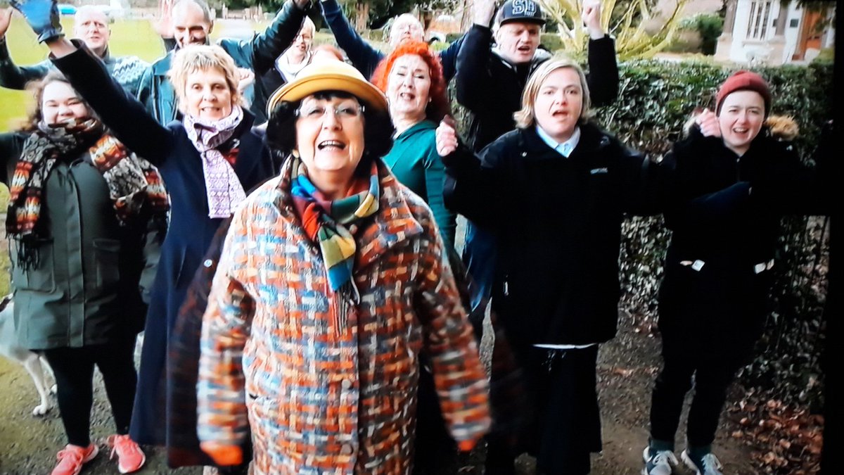 PBalOfficial's tweet photo. Morning television with added @tardis_monkey #stopthematrix https://t.co/AiBsCN6yGQ