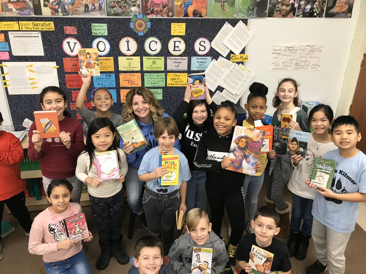 mariadamianireb's tweet photo. ⭐️2020 Goal⭐️ @JoyceKilmerES - spotlighting the importance of independent read with a pop book fair & student and staff book talks #buildingaculture #jktheplacetobe #kilmerteachersrock @KMRick1011 @AliciadeMarco4 https://t.co/bpmXTl6VBm