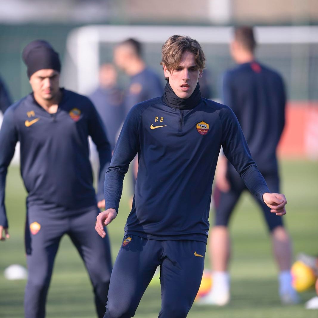 As Roma電子報告 ローマ公式twitter ブルーノ ペレスのお帰りなさいと今日の練習のギャラリー ブルーノ ペレスがんばれー