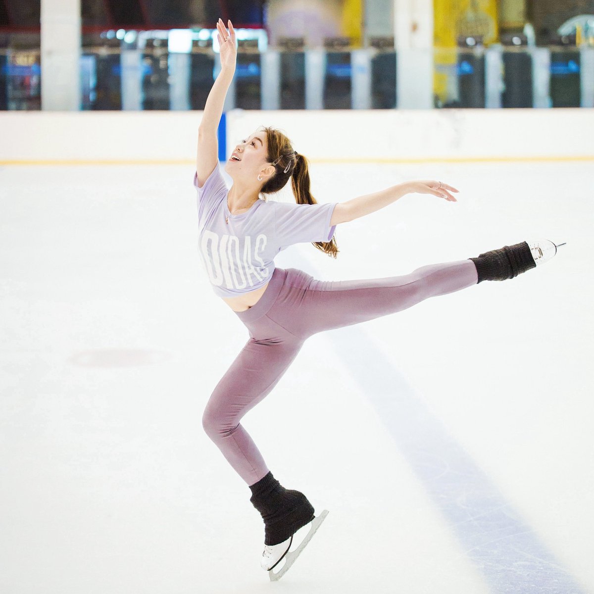 ingchloex's tweet photo. Skating my own way in the new 2020 @adidaswomen collection, designed to inspire the athlete in all women and challenge how we define sport. Check out the full range at https://t.co/vIePZlJQvS💫
@adidas #adidasSG #adidaswomen #createdwithadidas #adidas
-
https://t.co/qnOQOHV8ni https://t.co/8jIEUmLCO3
