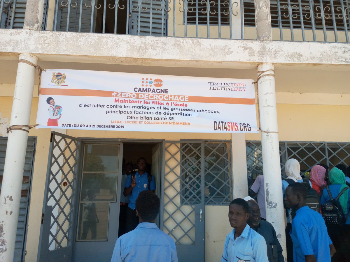 NOuaimane's tweet photo. @TECHNIDEV 
campagne promotion #SR dans les établissements scolaires
#ZeroDecrochage
#ZeroGrossesse https://t.co/uQnHxTib7Q
