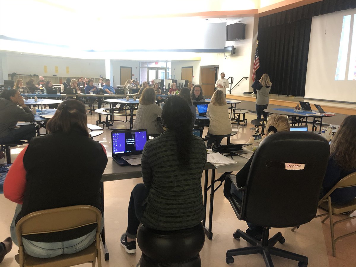 DrFrischkorn's tweet photo. Day 2 of the new semester brings a great day of learning! Word walls, student relationships and ELLevation.  Also, bringing in some flexible seating options to work with the many different learners on our staff! https://t.co/otcPjweAte