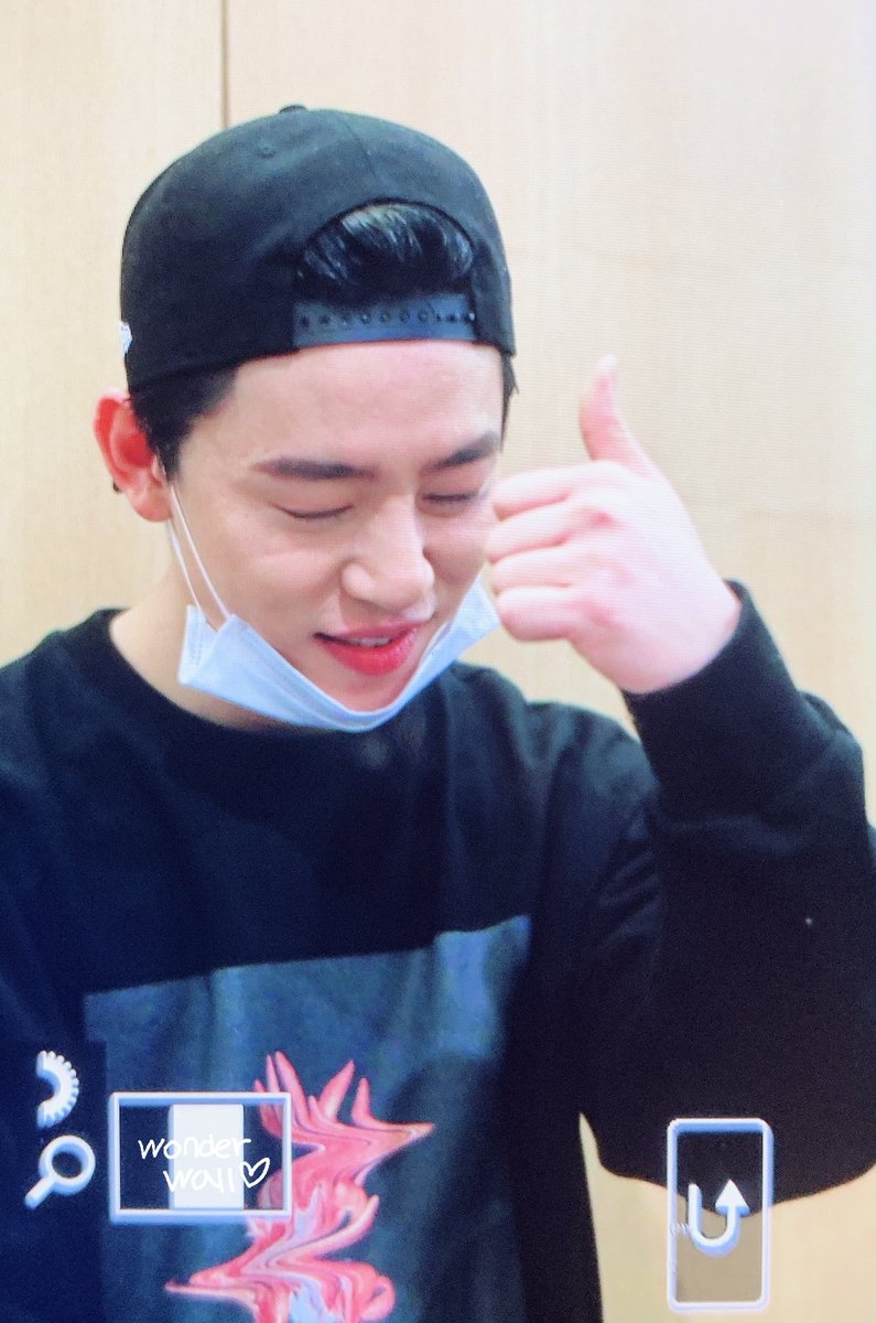 Wonderwall tweet media