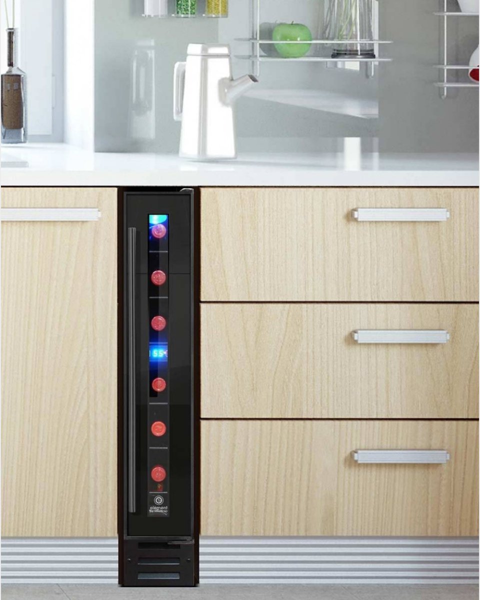Vinotemp's tweet photo. Store your favorite wine bottles in this 7-Bottle Touch Screen Wine Cooler. The EL-7TS BLACK features a handsome design with a black body, tinted black glass door with a magnetic seal, and a black pole handle.
•
•
•
#vinotemp #winemate #wineessentials #winecave https://t.co/d8fgw4Wyco