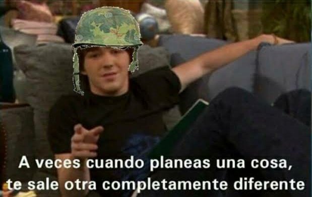 AztecPriest's tweet photo. Cuándo estás jugando algún juego shooter tranquilamente en tu consola y "misteriosamente" te llega un mensaje de reclutamiento para la #TerceraGuerraMundial .

#WWIII #WorldWarThree #WorldWarIII  #FelizViernesATodos https://t.co/btnCzzaJ6a