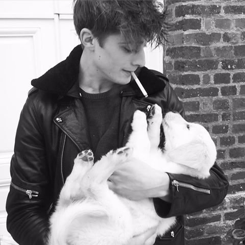 bxddiegxrl's tweet photo. Une partie de mon passé avec Theret 🙄👀 https://t.co/gUGZXRXbnG