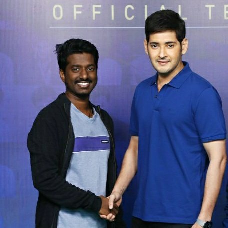 vJaysandeep's tweet photo. Babu ni chusina aa kshanam emotions control chesukolem πππ₯
Thank you @MBofficialTeam
and @VizagMaheshfans for making this dream to come true
Special thanks to Mahesh bro π
#NewProfilePic2020
#ssmbfansphotoshoot #ssmbinmillionhearts #Sarileruneekevaru https://t.co/7QW9PweX12