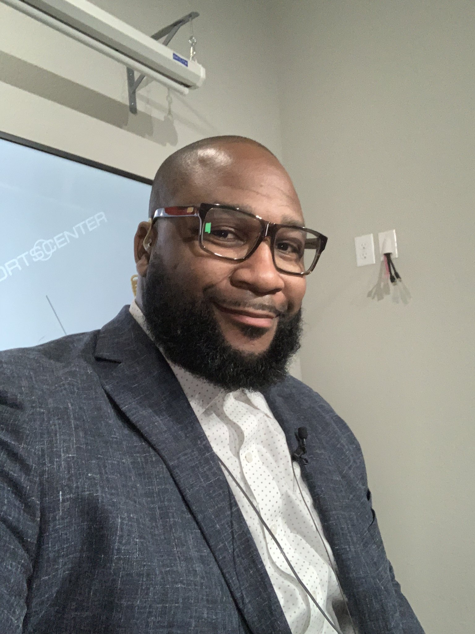 marcus-spears-on-twitter-doing-some-homework-thought-i-was-done-with-it-when-i-finished-school-espn-getupespn-sportscenter-firsttake-swagu-https-t-co-7ccwukulap-twitter
