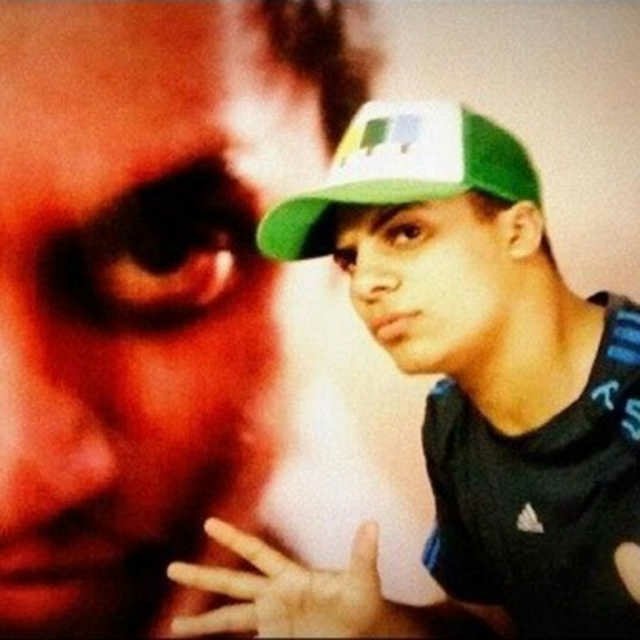 Mai_sameh_'s tweet photo. #NowPlaying “ازز كابوريا” by فيجو وغاندي on #Anghami https://t.co/hd0Ir5pGsL https://t.co/Bz3ijztKYC