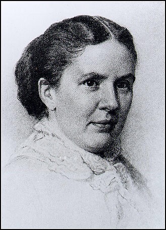 BlueMarshAssoc's tweet photo. Alice Fletcher, the first American woman to become a land surveyor, surveyed the Omaha Lands in the late 1800s. https://t.co/WpmK3zZryh
