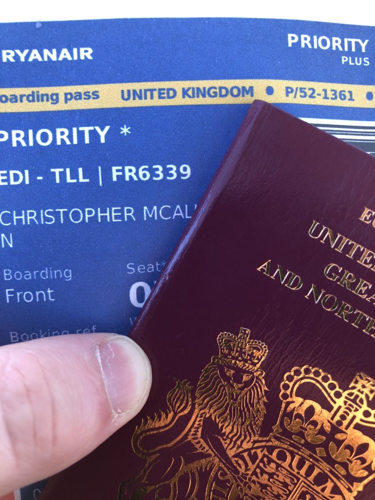 chrismca88's tweet photo. Treating the new fiancée like a princess- no cattle class for her, oh no...
#Ryanair #PriorityPlus #BigSpenders https://t.co/pC2ODLT0hh
