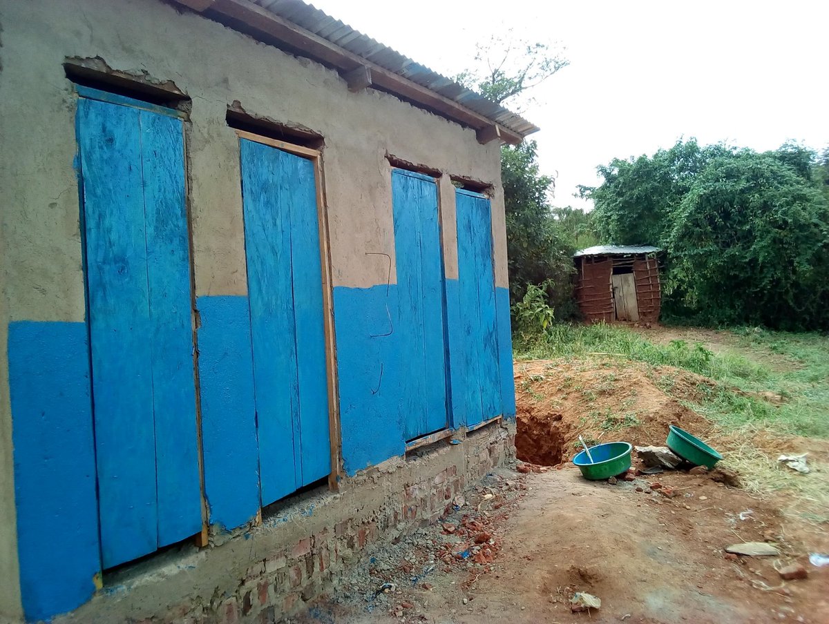 PeterMakero's tweet photo. The pollination support made it possible to establish a sanitation facility for my community in buvuma. Creating positive impact
Great thanks to the @Pollinationproj https://t.co/YrWCJIpHsh