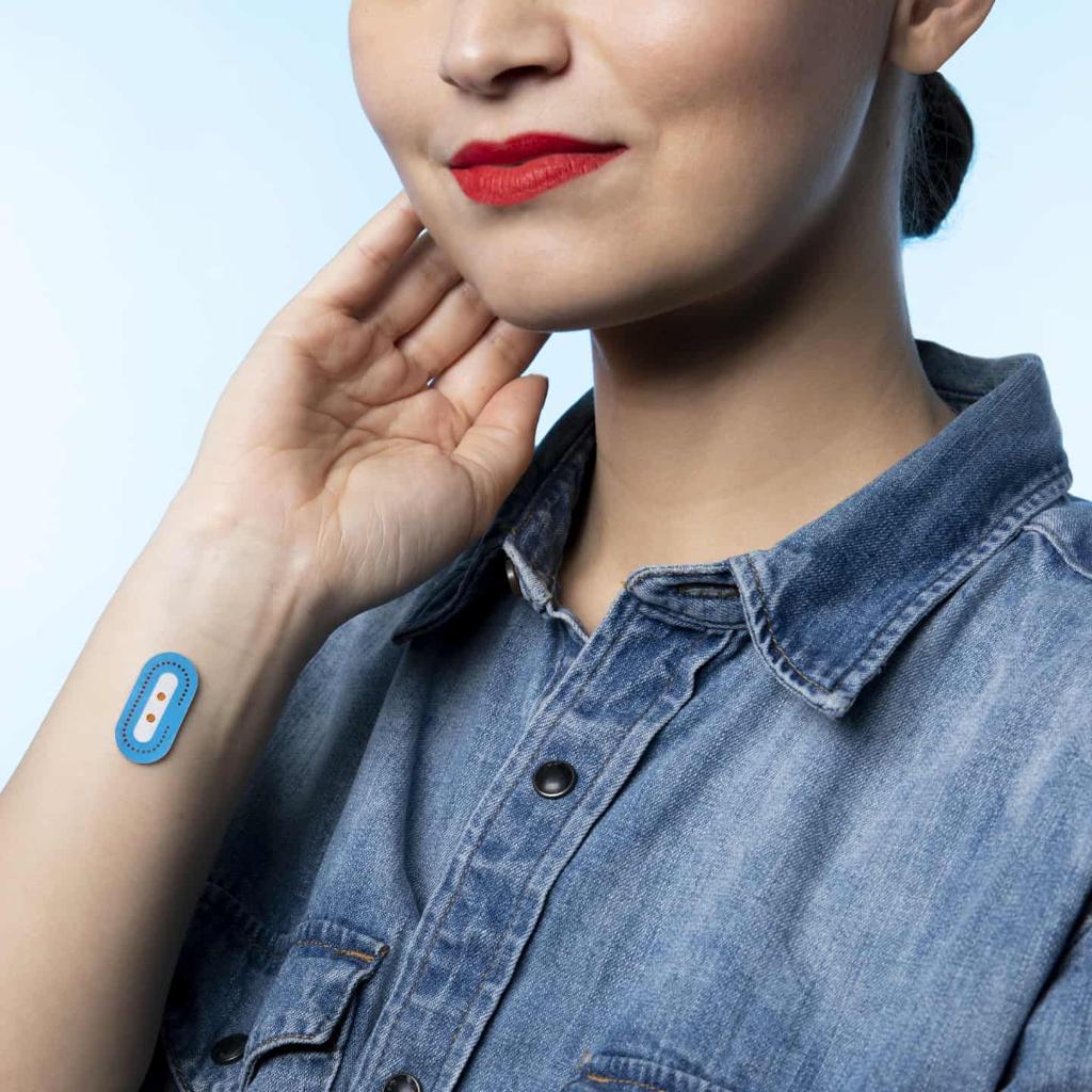 At the #CES2019, we have unveiled our new #beautytech invention, My Skin Track pH, the first-ever wearable microfluidic sensor to measure personal skin pH level using only a micro drop of your sweat 🙌
Excited for this year's reveal for #CES2020?
#tech #innovation #ces