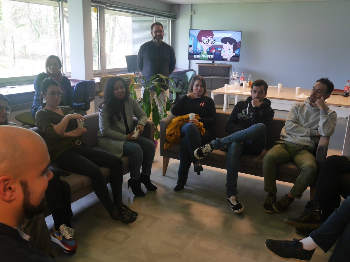 KarrdiBZH's tweet photo. Ce midi @Morgane_Bdin de @SportRIZER est intervenue pour échanger sur son parcours et son métier avec les participants de l'atelier 🙂 Merci à elle pour la qualité de ses échanges 😉 #quimper #reconversion #numerique https://t.co/wBvJ0wgzQC