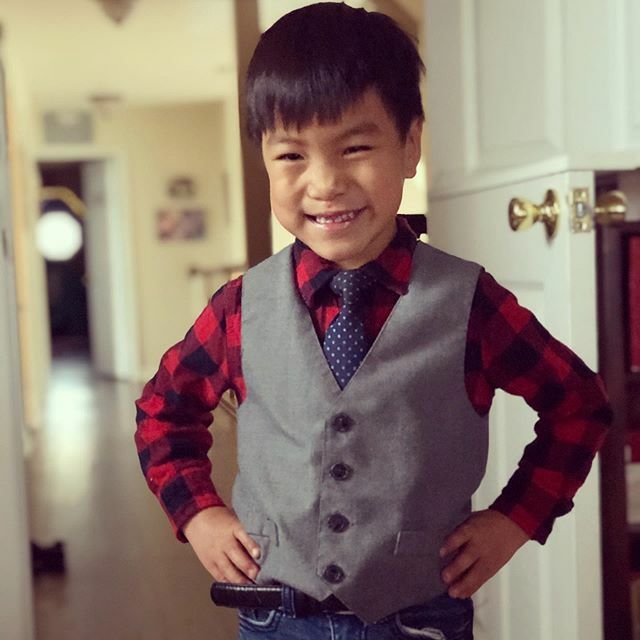 wrtsmith's tweet photo. This kid will one day grace the cover of Esquire and Vogue. To quote the #junbug himself: “Ooh! I look so handsome.” https://t.co/57GXd0rAwl