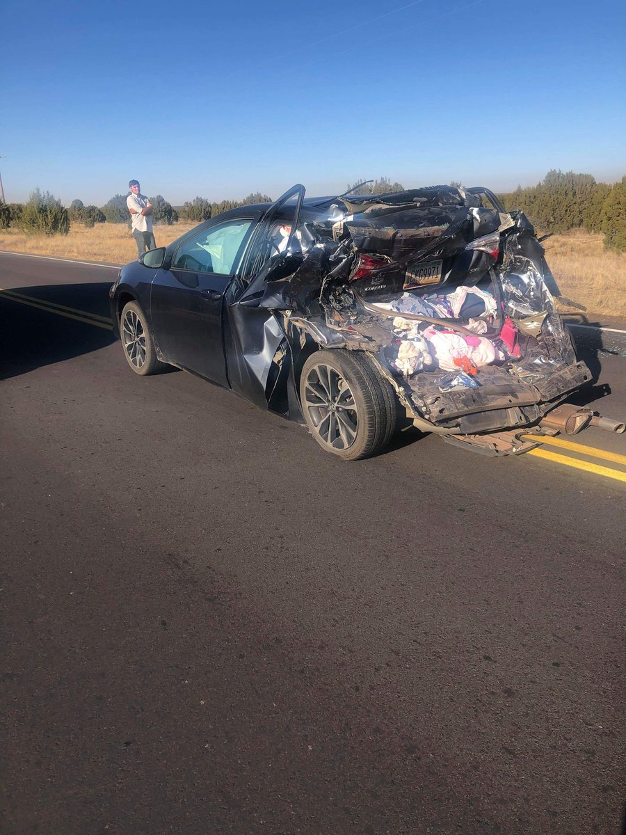 necie_calderon's tweet image. If you have kids, get out of that small car. I drove a 2019 toyota corolla. Which I loved. It was small, it was fast, and it got me where i needed. My renni ren was 100% secured and restrained in her carseat and her life is still gone. Dont ever take this life for granted.