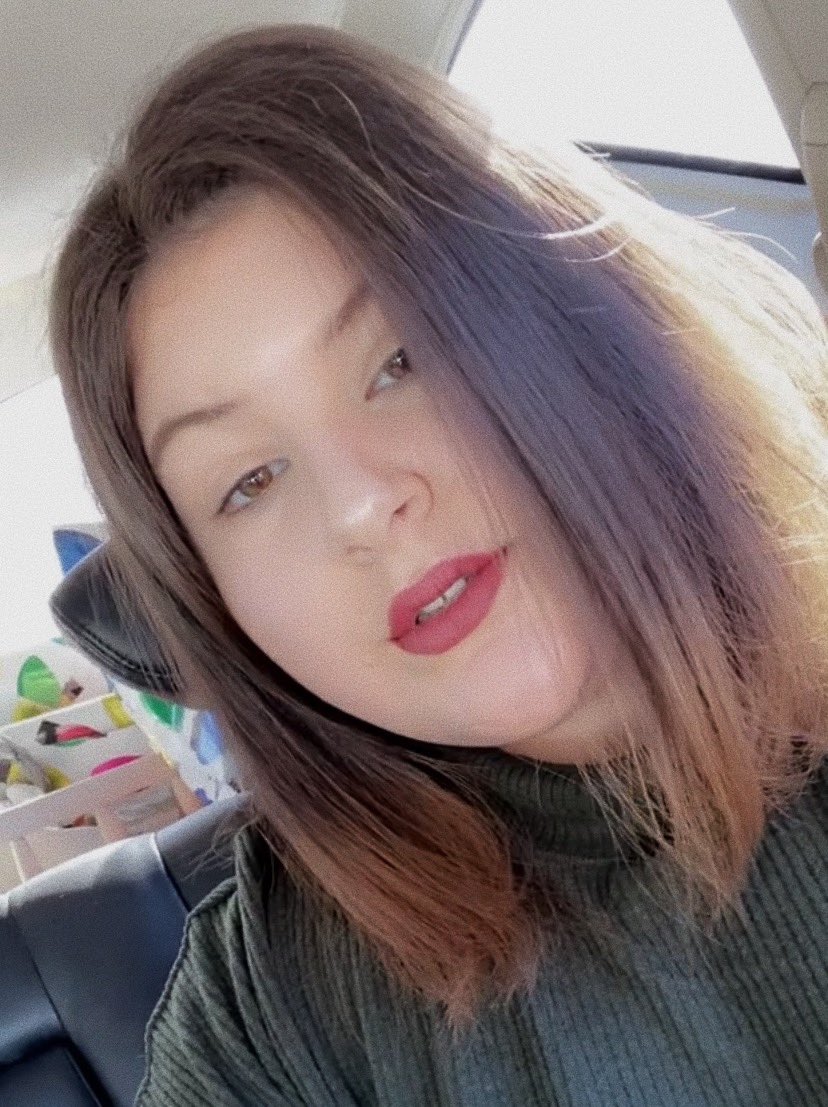 heartsickgrace's tweet image. happy upload day!!🤍 first vid of the new year, can’t wait. love u guys :) 
#dtselfies