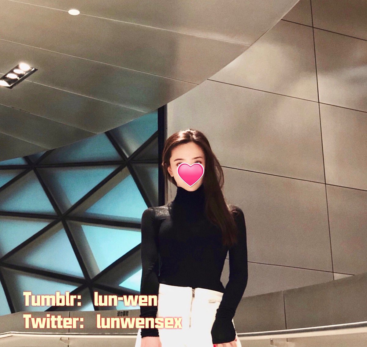 lunwensex's tweet photo. 艺术展超级棒呀 https://t.co/UsxJy6cDxE