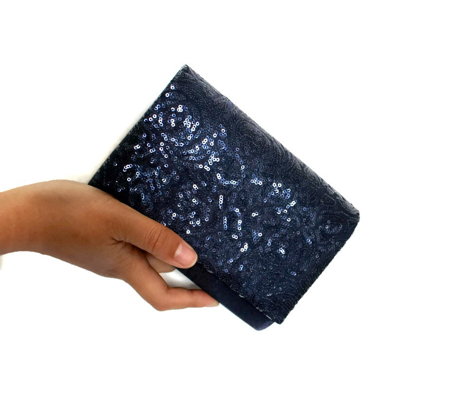 barleather2's tweet photo. Excited to share the latest addition to my #etsy shop: Blue evening clutch purse, blue glitter, Blue small clutch purse, Hard case clutch bag, Tiny clutch, Clutch with wristlet https://t.co/gkLanx3V9Q #bagsandpurses #clutch #blue #birthday #christmas #gold #clutchbag # https://t.co/OdBTi06ZQi