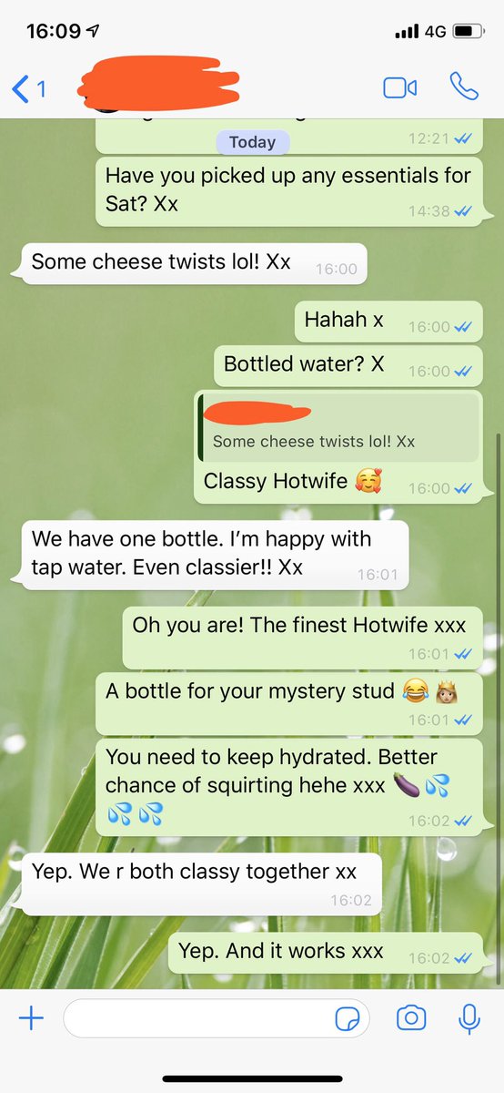 RideandVibeUK's tweet photo. Sometimes it’s the simple things that make me smile 😊 To my lovely &amp; perfect #hotwife Hannah - don’t *ever* change 👸🏼💖 #sharedwife #hotwifetexts #stagandvixen #loveofmylife #dateprep #classychick https://t.co/2emEs0fJ3u