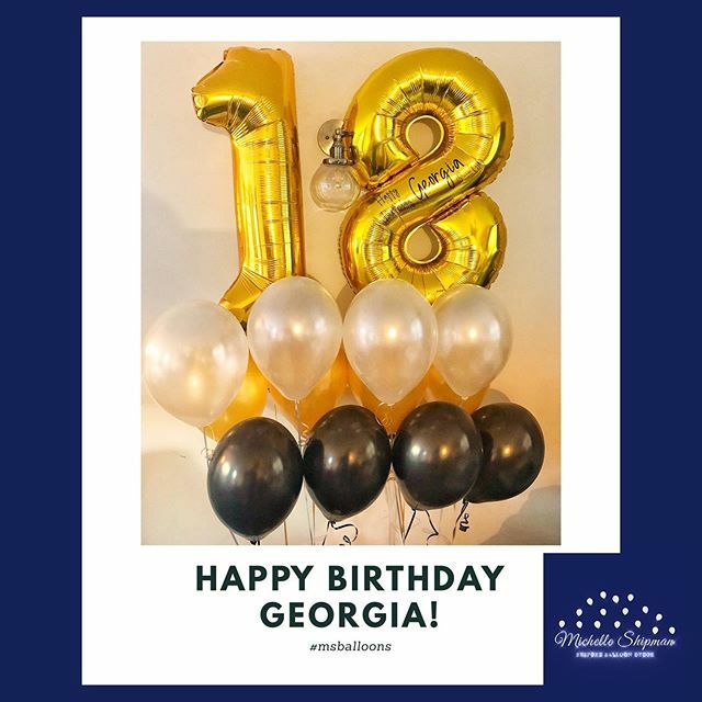 MichelleShipm4n's tweet photo. 💃🏻 It’s Georgia’s 18th birthday at Nantwich Football Club tonight. 🎉 A personalised gold 18 and coordinated table top bouquets in metallic black, gold and pearl. 🍾 Have a great night! 🎈 #msballoons #VenueDecor #BalloonNumbers #18thBirthday #18thBirth… https://t.co/DIqDAtio8e https://t.co/1t1d17dZJa