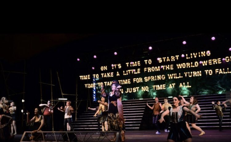 Jayaccent's tweet photo. For everyone who was staring at us when we starting singing before they brought the signs out 😂 #pamemefest20 https://t.co/IZMVy8j1rg
