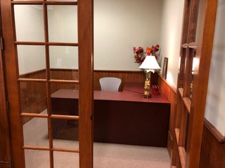 CreativeWorksp1's tweet image. An office available at Creative Workspaces. officespacerentleasenavasotatexas.com  #rent #lease #houston #texas #navasota #real #estate #rentals #leasing #office #space #grimes #county #harris #co working