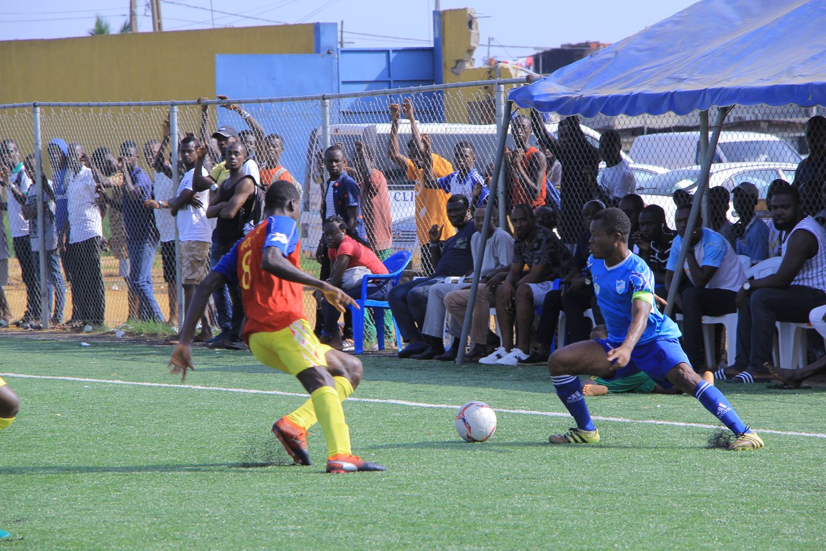 LanfiaraA's tweet photo. Match d'ouverture du Championnat D3

Ce SAMEDI 04 JANVIER 2020 a 15h00
Au Stade Municipale d'Agboville

ES.AGBOVILLE vs LANFIARA SPORT D'ATTECOUBE

Match à suivre en direct sur notre page Facebook
Et la radio ZENITH FM 92.8

#LSAT🇨🇮⚽ https://t.co/wkCJqzxAWR