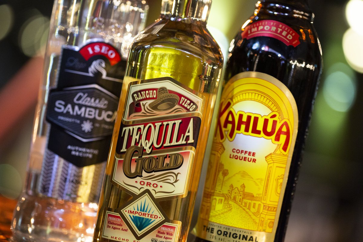 CabooseBlyth's tweet photo. You made it to Friday! 🎉 For those of you who aren't participating in #DryJanuary2020, our bar is fully stocked with various beverages. Who's joining us for a tipple or two? 🥃🍷🍸🍹 #Fridayfeeling #Blyth #Northumberland https://t.co/JD1WNMtxIw