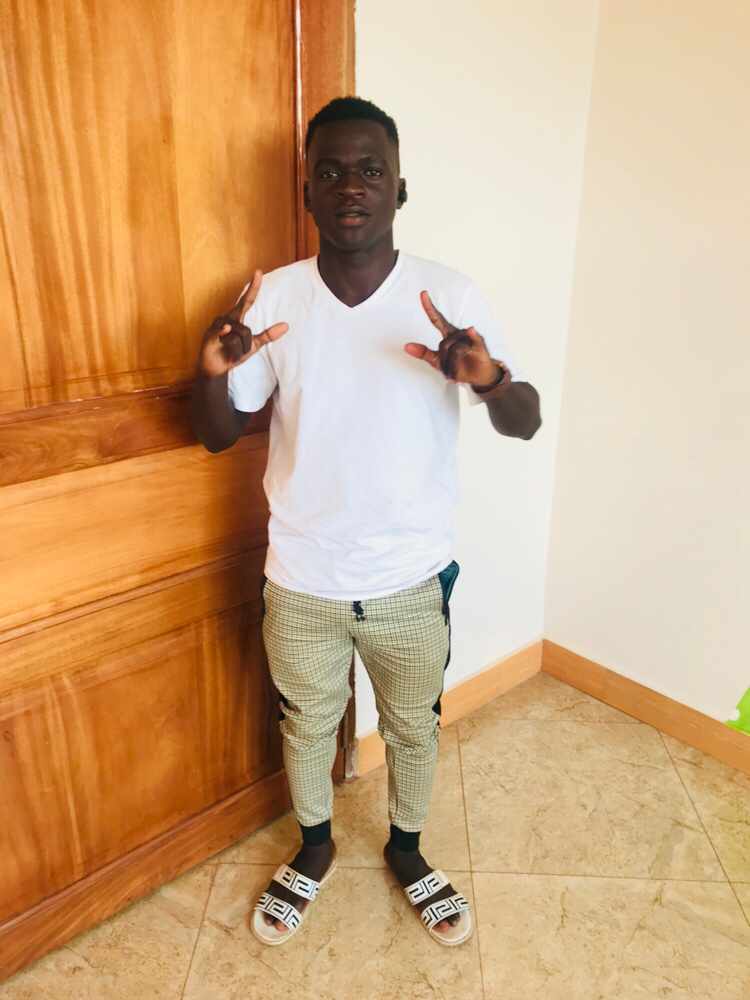 AKWatambala's tweet image. Some call it style 🤟🏽🤟🏽.

#FastForward2020⏭️⏭️⏭️