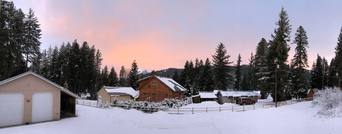 LewisSports's tweet photo. Not a terrible sight to wake up to. https://t.co/R5x8WHqUal